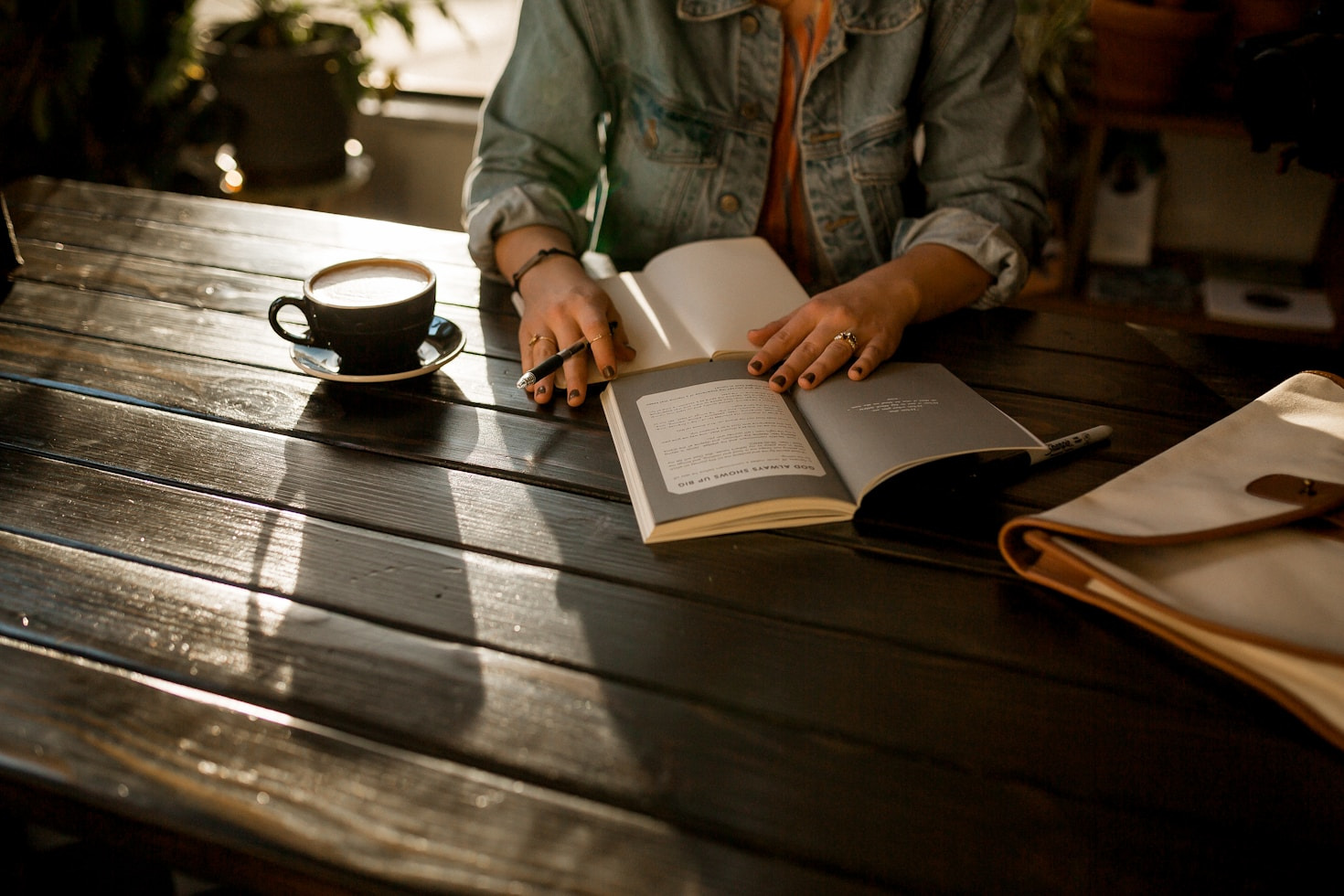 Top Reading Recommendations For Your Weekend Escape